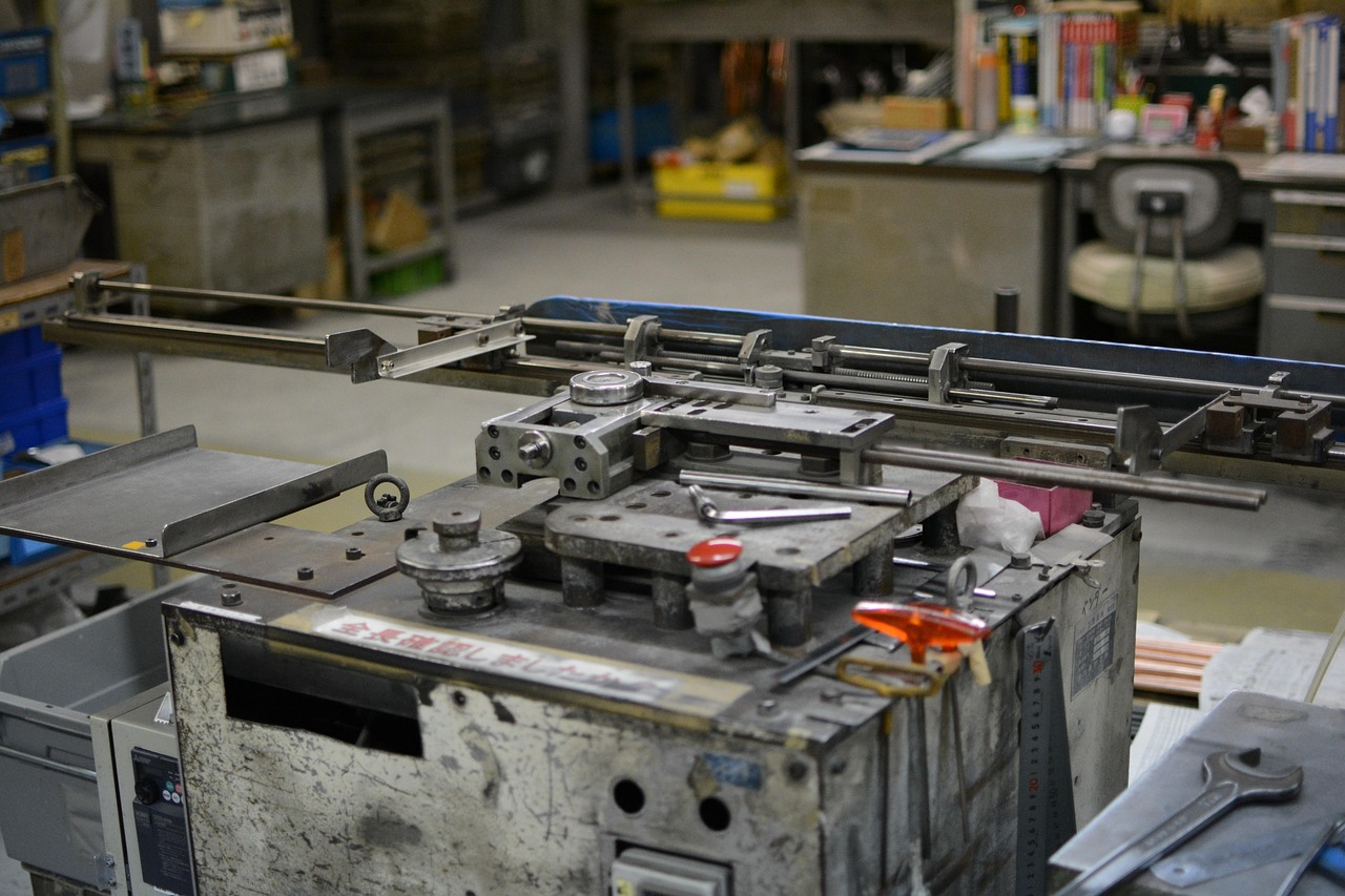 Starting your custom CNC machining project is easy: Contact us with your part specifications and we'll do the rest. Our engineers will analyze your design for manufacturing compatibility, recommend improvements, and provide a custom solution for your appl